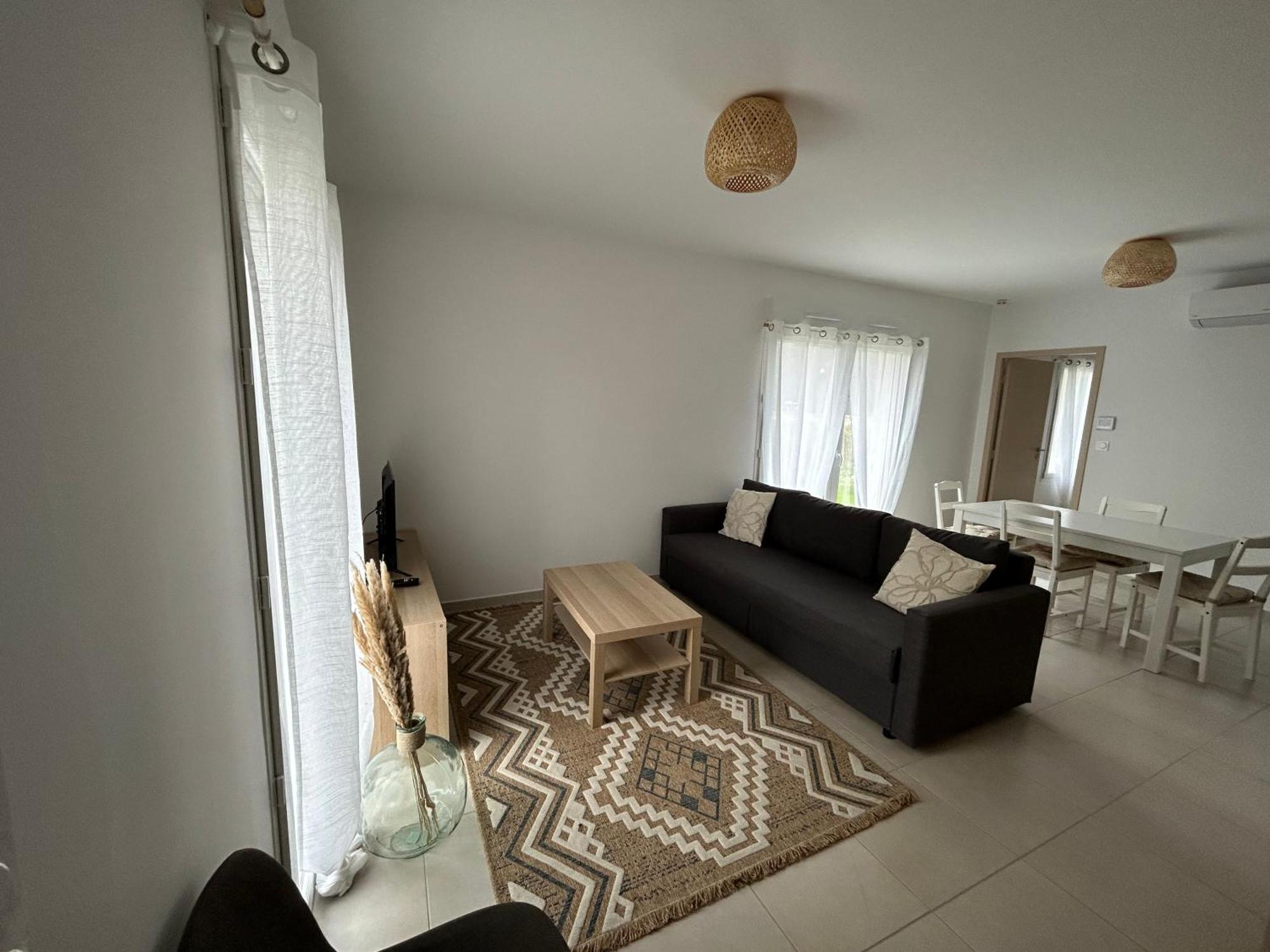 Appartement Avec Jardin Chateauneuf-de-Galaure Kültér fotó